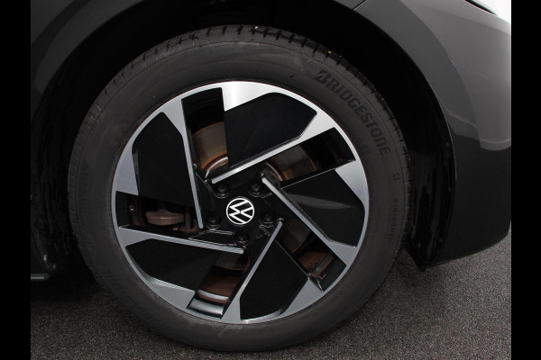 Volkswagen ID.3 Pro 58 kWh SOH 90% 18"Lichtmetalen Velgen Navigatie Parkeer sensoren Adaptive Cruise Control Climate Control
