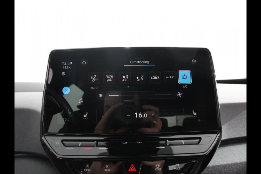 Volkswagen ID.3 Pro 58 kWh SOH 90% 18"Lichtmetalen Velgen Navigatie Parkeer sensoren Adaptive Cruise Control Climate Control