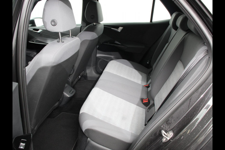 Volkswagen ID.3 Pro 58 kWh SOH 90% 18"Lichtmetalen Velgen Navigatie Parkeer sensoren Adaptive Cruise Control Climate Control