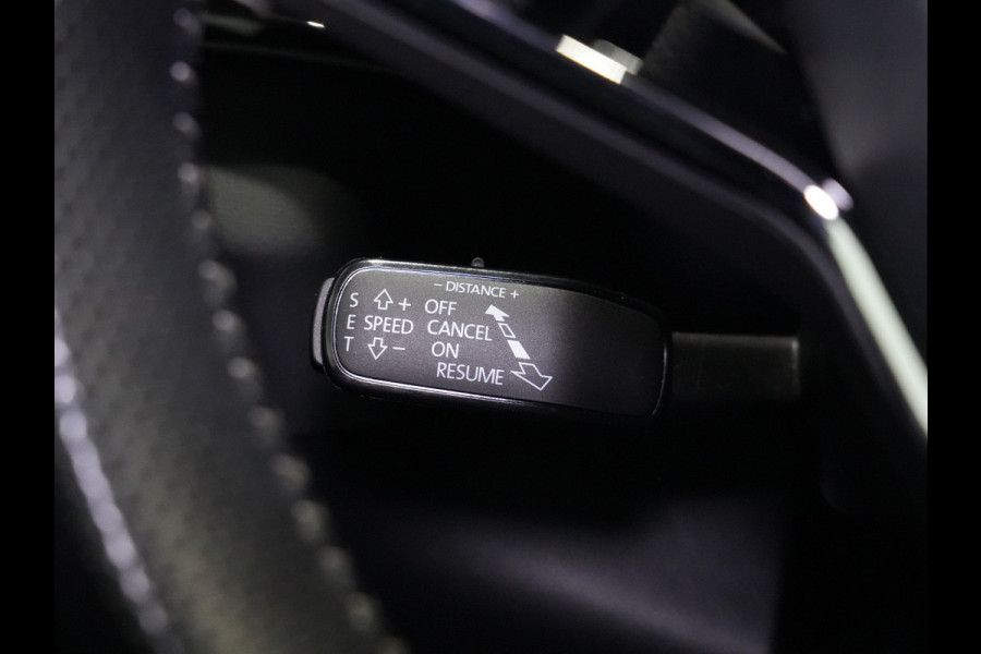 Škoda Karoq 1.5 TSI DSG ACT Sportline Business | Matrix-LED | Camera | Stoel/Stuurverw. | Navi