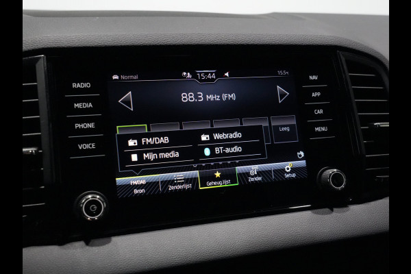 Škoda Karoq 1.5 TSI DSG ACT Sportline Business | Matrix-LED | Camera | Stoel/Stuurverw. | Navi