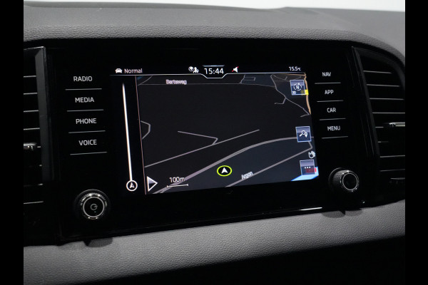 Škoda Karoq 1.5 TSI DSG ACT Sportline Business | Matrix-LED | Camera | Stoel/Stuurverw. | Navi