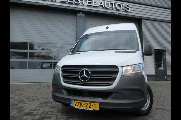 Mercedes-Benz Sprinter 215 CDI L2H2 Airco, Camera, Navigatie ,Trekhaak ,3-Zits.