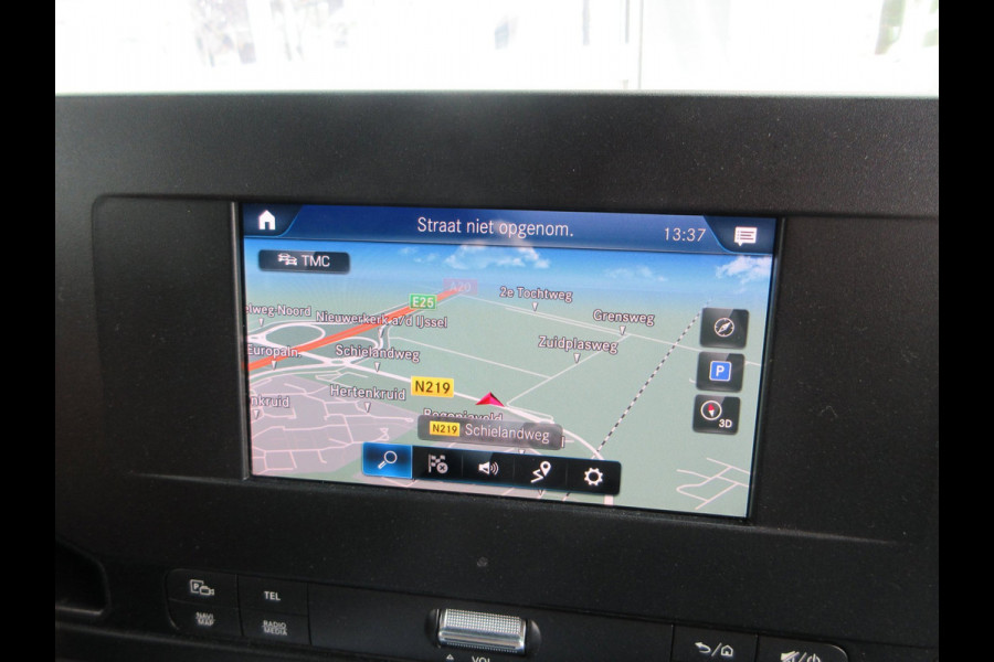 Mercedes-Benz Sprinter 215 CDI L2H2 Airco, Camera, Navigatie ,Trekhaak ,3-Zits.