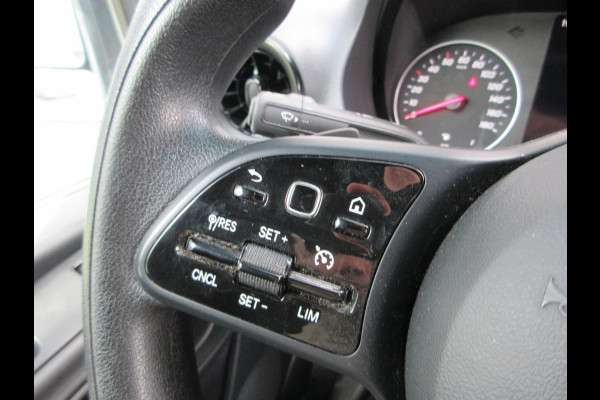 Mercedes-Benz Sprinter 215 CDI L2H2 Airco, Camera, Navigatie ,Trekhaak ,3-Zits.