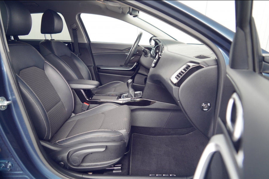 Kia Ceed 1.0 T-GDi DynamicPlusLine / 104dkm NAP / Navi / Stoelverw. / Stuurverw. / Camera / Keyless