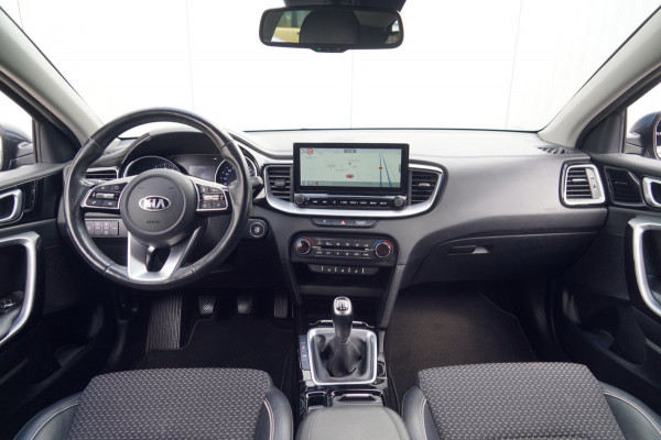 Kia Ceed 1.0 T-GDi DynamicPlusLine / 104dkm NAP / Navi / Stoelverw. / Stuurverw. / Camera / Keyless