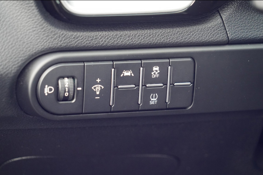 Kia Ceed 1.0 T-GDi DynamicPlusLine / 104dkm NAP / Navi / Stoelverw. / Stuurverw. / Camera / Keyless