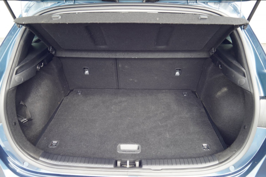 Kia Ceed 1.0 T-GDi DynamicPlusLine / 104dkm NAP / Navi / Stoelverw. / Stuurverw. / Camera / Keyless