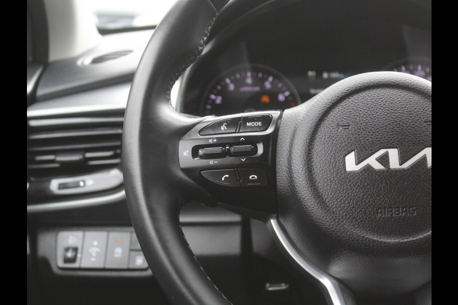 Kia Stonic 1.0 T-GDi MHEV DynamicPlusLine CLIMATE | CAMERA | CARPLAY | LED | LMV16 | NAVI | CRUISE | DAB | PDC