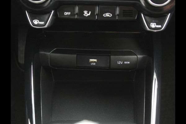 Kia Stonic 1.0 T-GDi MHEV DynamicPlusLine CLIMATE | CAMERA | CARPLAY | LED | LMV16 | NAVI | CRUISE | DAB | PDC