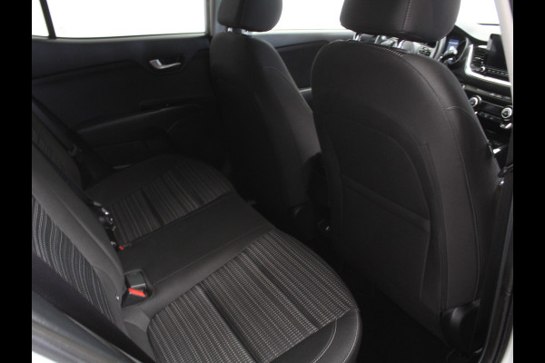 Kia Stonic 1.0 T-GDi MHEV DynamicPlusLine CLIMATE | CAMERA | CARPLAY | LED | LMV16 | NAVI | CRUISE | DAB | PDC