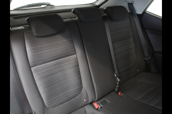 Kia Stonic 1.0 T-GDi MHEV DynamicPlusLine CLIMATE | CAMERA | CARPLAY | LED | LMV16 | NAVI | CRUISE | DAB | PDC