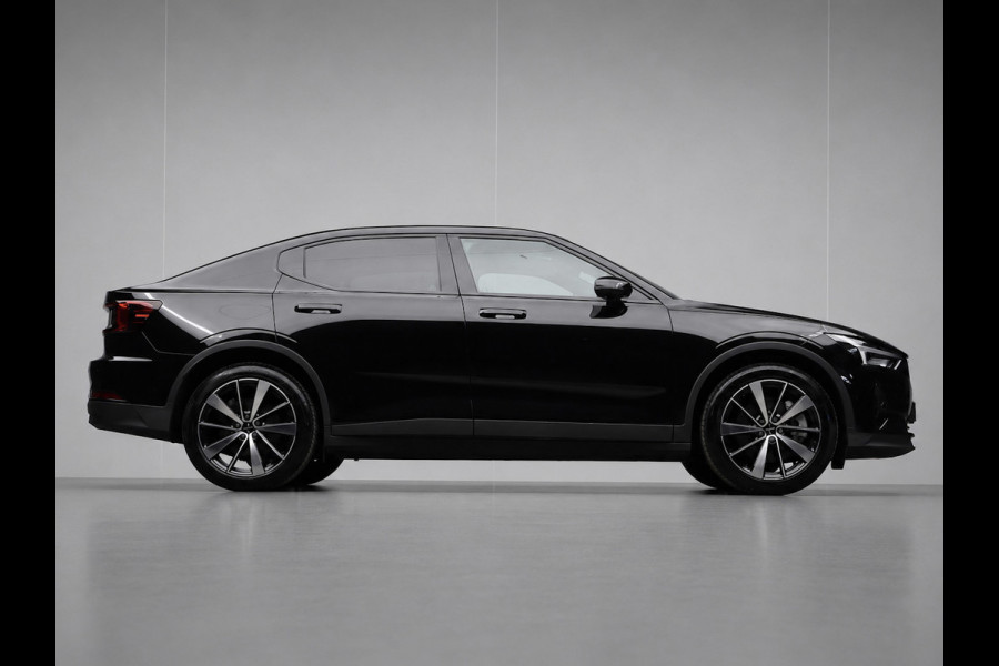 Polestar 2 Standard Range Single Motor 63kWh Sport (APPLE CARPLAY,NAVI,CAMERA,360 VIEW,STOELVERWARMING,LED,SPORTSTOELEN,LM VELGEN)