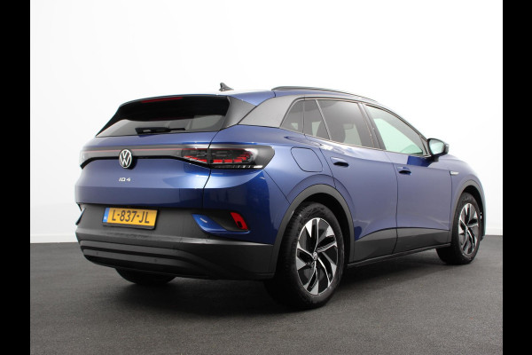 Volkswagen ID.4 Business 77 kWh SOH 83% Leder Navigatie 19" Lichtmetalen Velgen Apple Carplay/Android Auto Climate Control Warmtepomp Stoelverwarming Led Parkeer sensoren