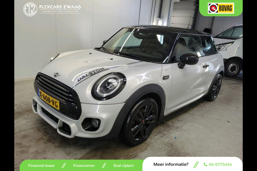 MINI Mini 1.5 Cooper Dalston Edition - Navi - Climate - Winterpakket - Org.NL