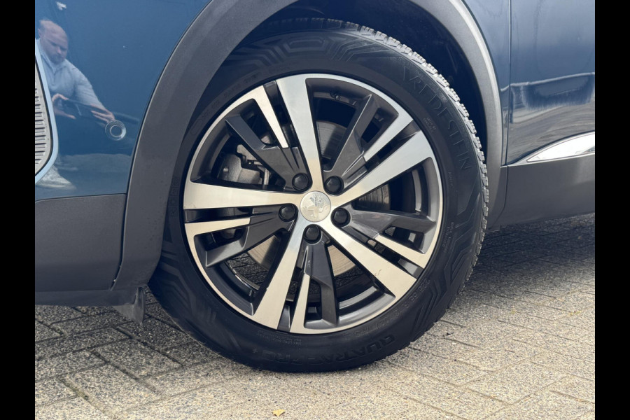 Peugeot 3008 1.6 HYbrid 225 Allure Pack Business