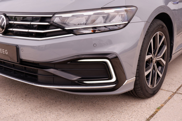 Volkswagen Passat Variant 1.4 TSI PHEV GTE Business | Carplay | Camera | LED | Navi | Adap. Cruise