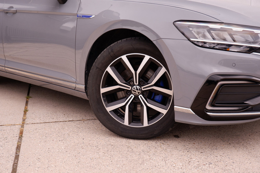 Volkswagen Passat Variant 1.4 TSI PHEV GTE Business | Carplay | Camera | LED | Navi | Adap. Cruise