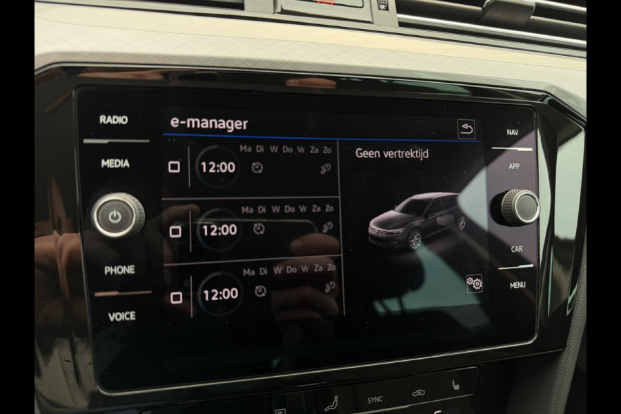 Volkswagen Passat Variant 1.4 TSI PHEV GTE Business | Carplay | Camera | LED | Navi | Adap. Cruise