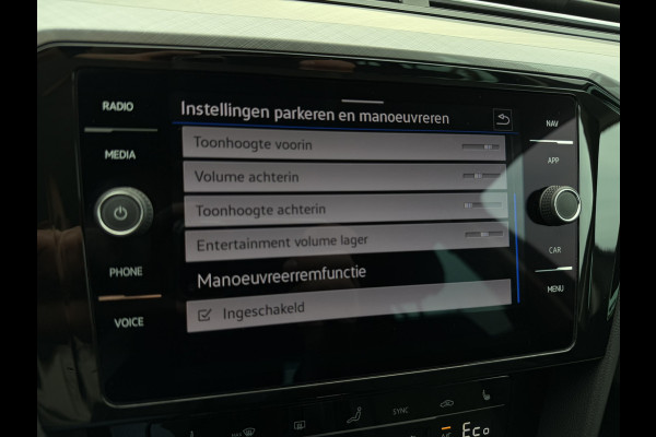 Volkswagen Passat Variant 1.4 TSI PHEV GTE Business | Carplay | Camera | LED | Navi | Adap. Cruise