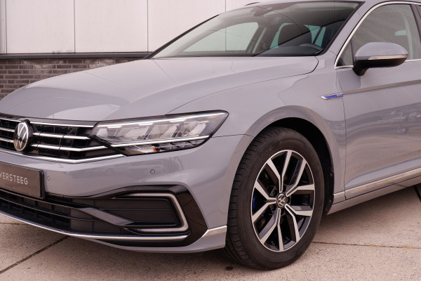 Volkswagen Passat Variant 1.4 TSI PHEV GTE Business | Carplay | Camera | LED | Navi | Adap. Cruise