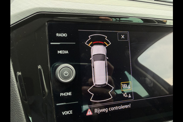 Volkswagen Passat Variant 1.4 TSI PHEV GTE Business | Carplay | Camera | LED | Navi | Adap. Cruise