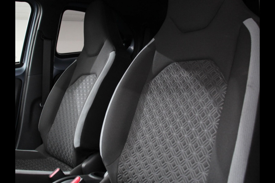 Toyota Aygo X 1.0 VVT-i S-CVT Automaat Trend Navigatie Apple Carplay/Android Auto Climate Control Cruise Control Adaptive 17" Lichtmetalen velgen Camera