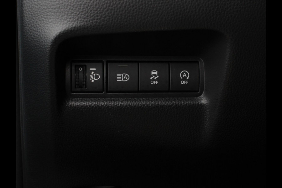 Toyota Aygo X 1.0 VVT-i S-CVT Automaat Trend Navigatie Apple Carplay/Android Auto Climate Control Cruise Control Adaptive 17" Lichtmetalen velgen Camera