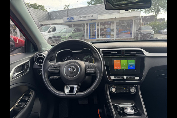MG Mg Zs EV Luxury 45 kWh | 143pk | Panoramadak | Elektrisch Verstelbare Stoelen | Dodehoeksensoren | SOH 93.6%