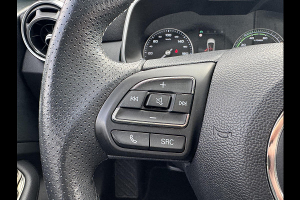 MG Mg Zs EV Luxury 45 kWh | 143pk | Panoramadak | Elektrisch Verstelbare Stoelen | Dodehoeksensoren | SOH 93.6%