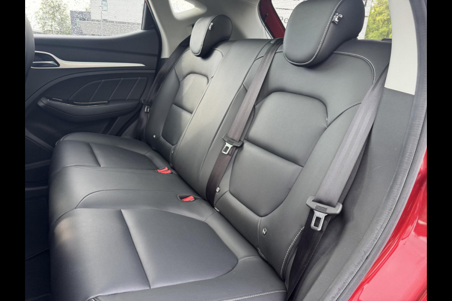 MG Mg Zs EV Luxury 45 kWh | 143pk | Panoramadak | Elektrisch Verstelbare Stoelen | Dodehoeksensoren | SOH 93.6%