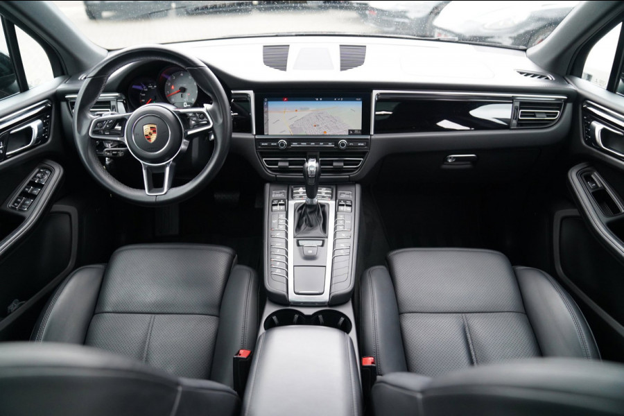 Porsche Macan 3.0 S | Panorama | Facelift | Luxe Leder | Camera | Lane assist | Bose Sound | Cruise control adaptief | Luchtvering