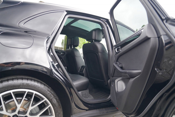 Porsche Macan 3.0 S | Panorama | Facelift | Luxe Leder | Camera | Lane assist | Bose Sound | Cruise control adaptief | Luchtvering