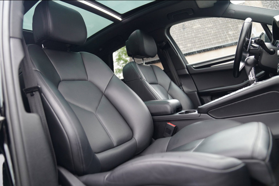 Porsche Macan 3.0 S | Panorama | Facelift | Luxe Leder | Camera | Lane assist | Bose Sound | Cruise control adaptief | Luchtvering