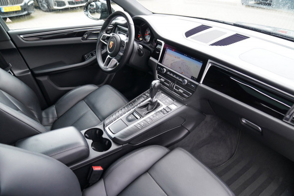 Porsche Macan 3.0 S | Panorama | Facelift | Luxe Leder | Camera | Lane assist | Bose Sound | Cruise control adaptief | Luchtvering