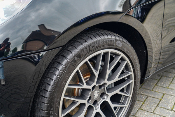 Porsche Macan 3.0 S | Panorama | Facelift | Luxe Leder | Camera | Lane assist | Bose Sound | Cruise control adaptief | Luchtvering