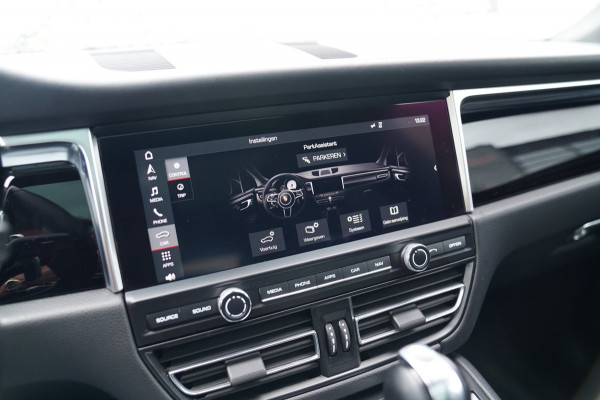 Porsche Macan 3.0 S | Panorama | Facelift | Luxe Leder | Camera | Lane assist | Bose Sound | Cruise control adaptief | Luchtvering
