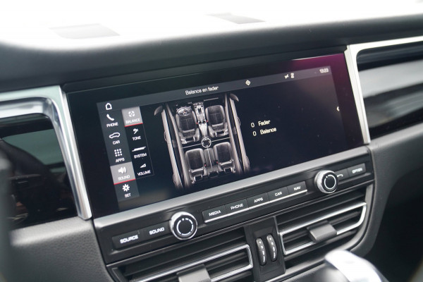 Porsche Macan 3.0 S | Panorama | Facelift | Luxe Leder | Camera | Lane assist | Bose Sound | Cruise control adaptief | Luchtvering
