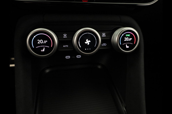 Škoda Kodiaq 1.5 TSI MHEV Sportline Business 7p | Derde zitrij | Light & View | Elek. stoel | Adaptive Cruise | Blind Spot |