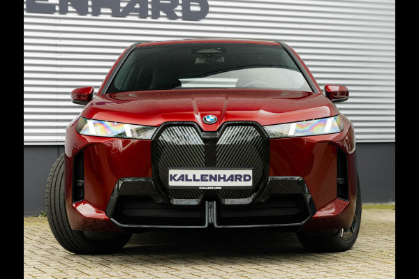 BMW iX xDrive60 112kWh - M-Sport - Trekhaak - ACC- Harman Kardon