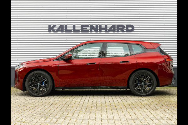 BMW iX xDrive60 112kWh - M-Sport - Trekhaak - ACC- Harman Kardon