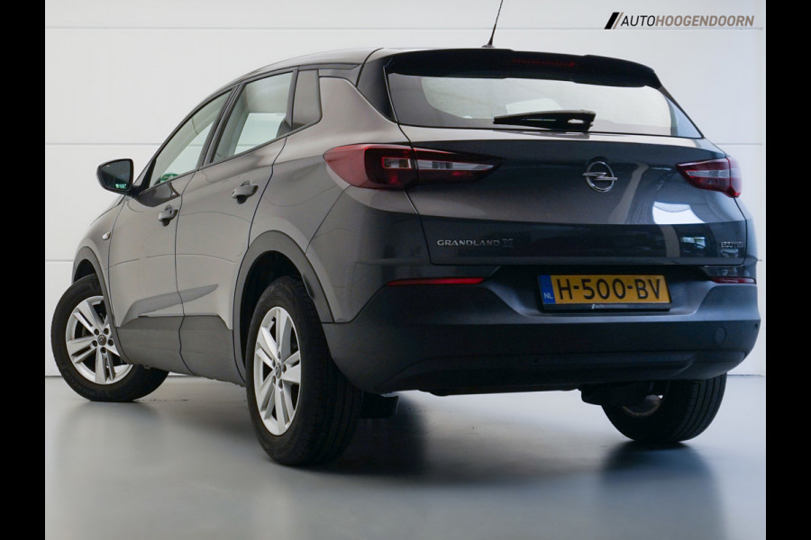 Opel Grandland X 1.2 Turbo Edition Sport (APPLE CARPLAY,PARKEERSENSOREN,CRUISE CONTROL,AIRCO,LANE ASSIST,LM-VELGEN,TOPCONDITIE)