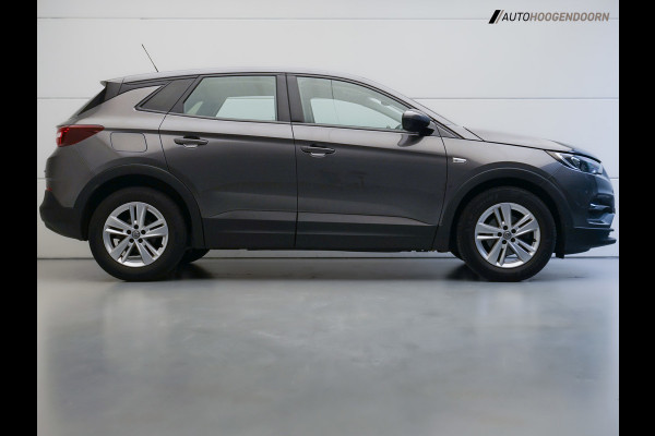Opel Grandland X 1.2 Turbo Edition Sport (APPLE CARPLAY,PARKEERSENSOREN,CRUISE CONTROL,AIRCO,LANE ASSIST,LM-VELGEN,TOPCONDITIE)