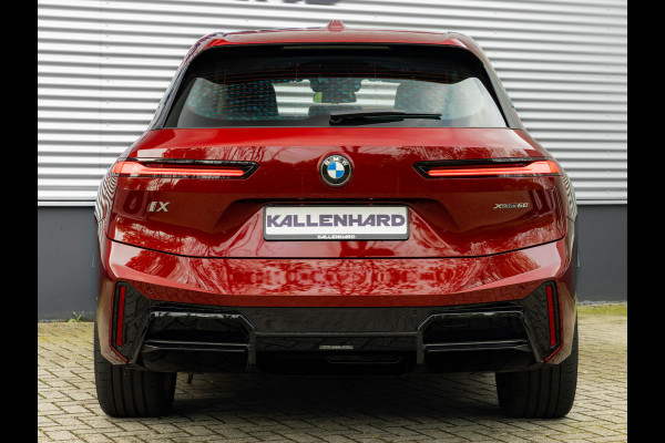 BMW iX xDrive60 112kWh - M-Sport - Trekhaak - ACC- Harman Kardon