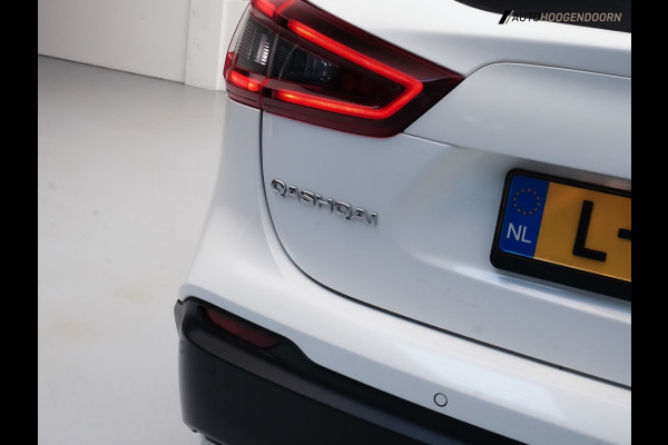 Nissan QASHQAI 1.3 DIG-T Design Edition Luxe (360-CAMERA,PANORAMADAK,KEYLESS,CRUISE CONTROL,NAVIGATIE,PARKEERSENSOREN,TOPCONDITIE)