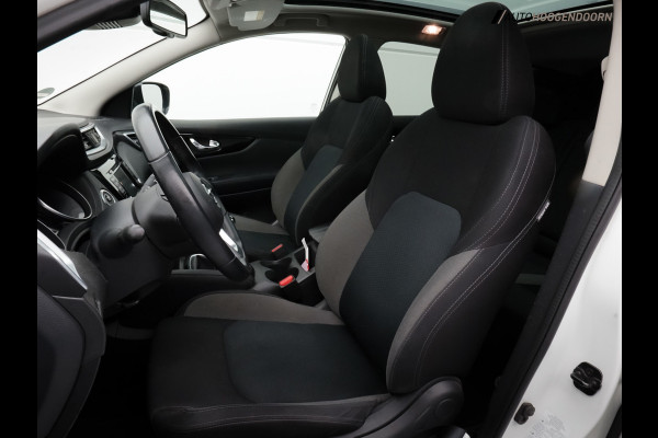 Nissan QASHQAI 1.3 DIG-T Design Edition Luxe (360-CAMERA,PANORAMADAK,KEYLESS,CRUISE CONTROL,NAVIGATIE,PARKEERSENSOREN,TOPCONDITIE)