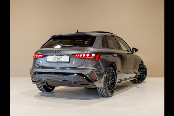 Audi A3 Sportback 35 TFSI 2x S-Line edition / 150pk / Panorama dak / Sonos / Achteruitrij camera /