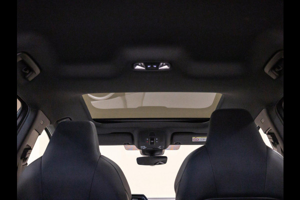 Audi A3 Sportback 35 TFSI 2x S-Line edition / 150pk / Panorama dak / Sonos / Achteruitrij camera /