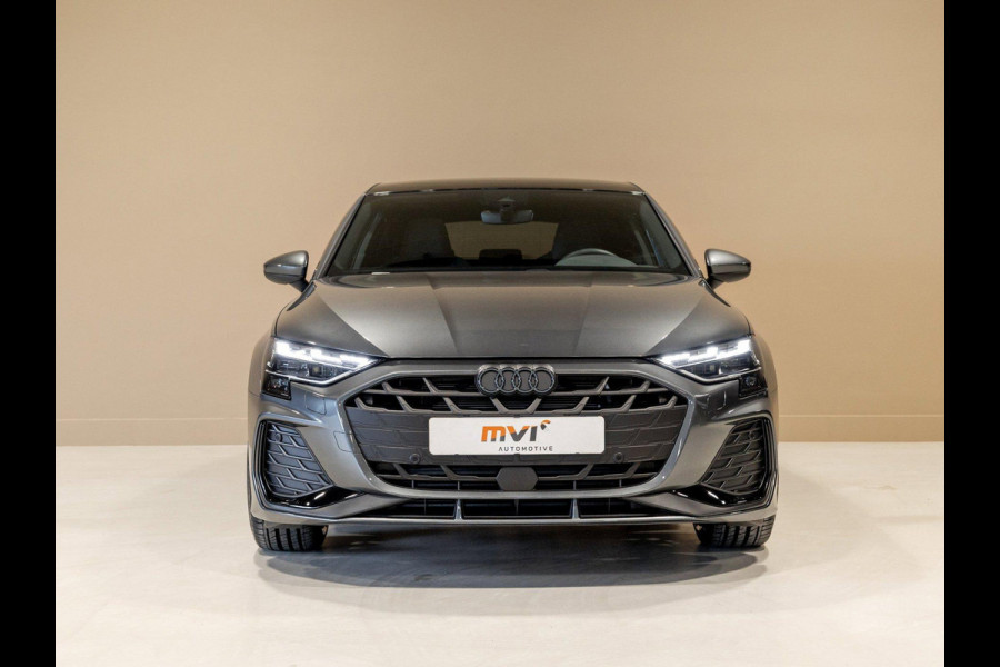 Audi A3 Sportback 35 TFSI 2x S-Line edition / 150pk / Panorama dak / Sonos / Achteruitrij camera /
